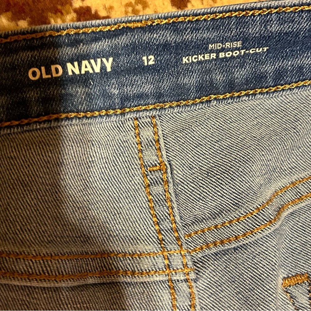 Old navy jeans. Good condition. 30in inseam